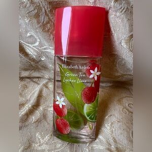Elizabeth Arden Green Tea Lychee Lime with Pink Cap new no box